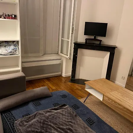 Private In Paris13 Проживание в семье Париж